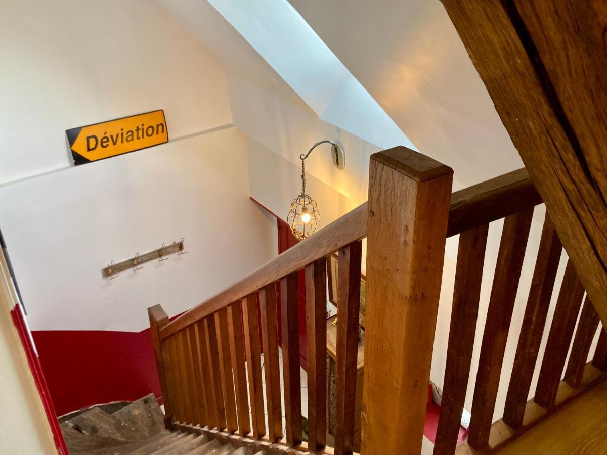 L Annonce N Est Pas D Actualite Ne Pas Prendre De Reservation Villa Saint-Fargeau  Buitenkant foto